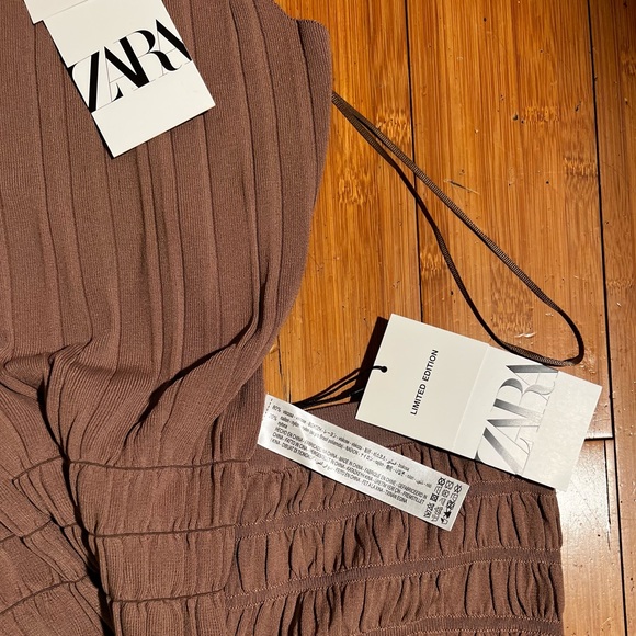 NWT Zara Limited Edition Knit Top & LE Knit Skirt Set: Top Size M Skirt Size L - Picture 6 of 13